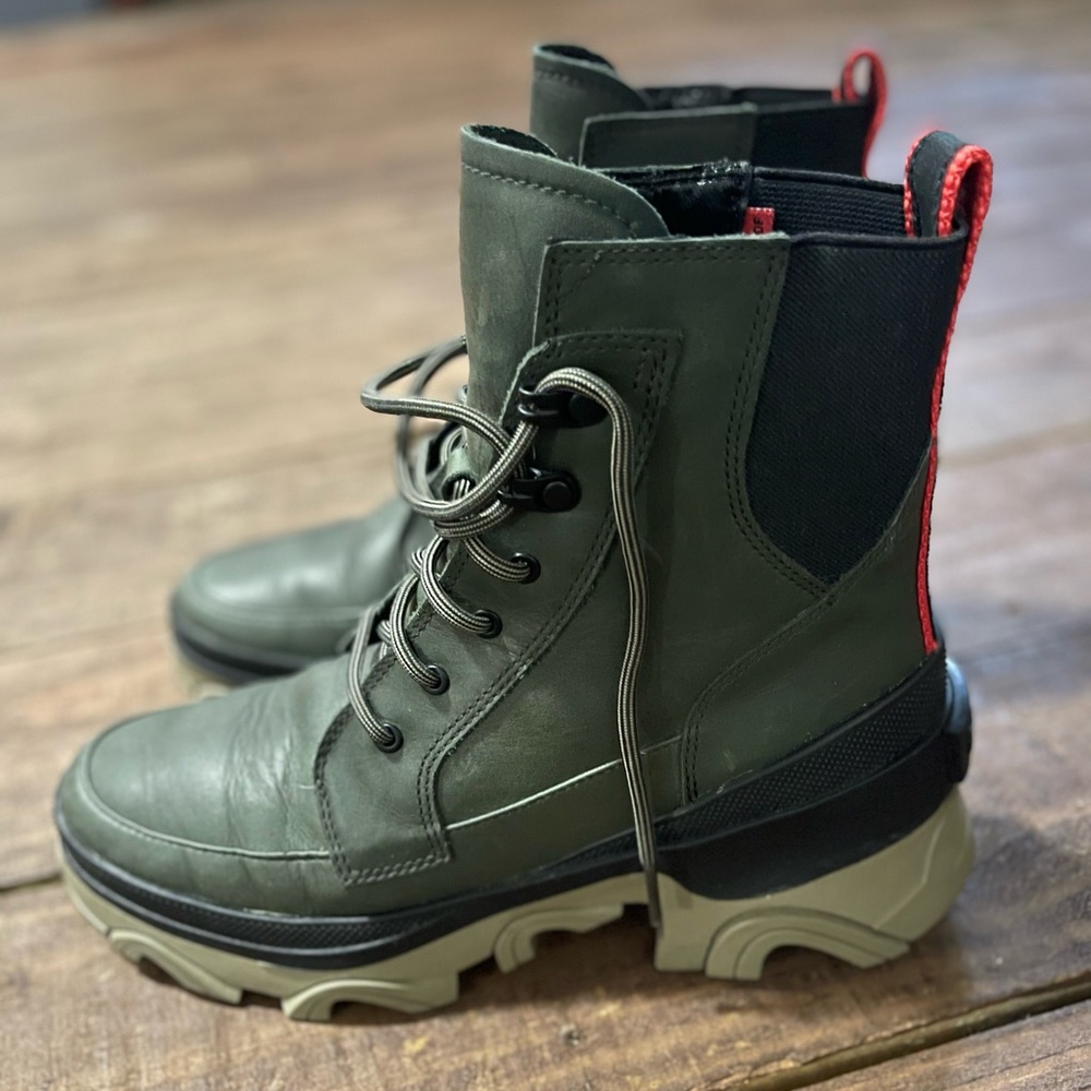 Sorel waterproof boots